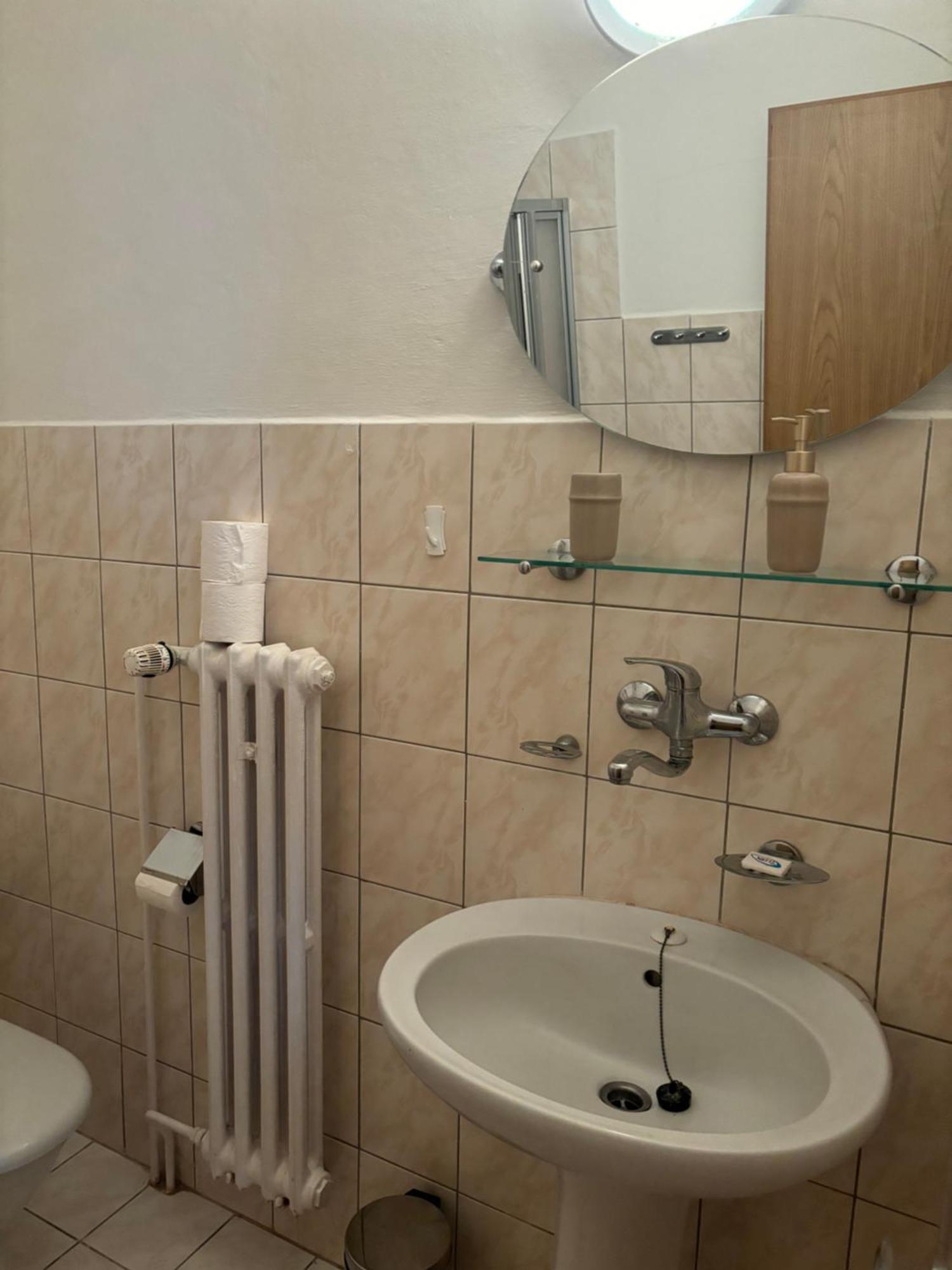 Penzion U Dusku Karlovy Vary Esterno foto